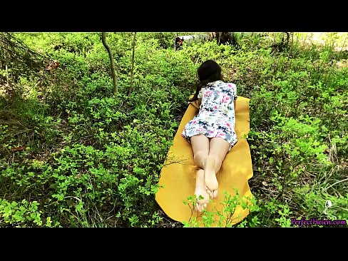❤️ Stranger auf Tinder masturbiert meine Muschi und fickt leidenschaftlich im Wald ❤ Anal video bei uns ❤