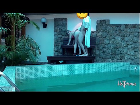 ❤️ Boss lädt Dienstmädchen zum Pool ein, kann aber einem heißen Sex nicht widerstehen ❤ Anal video bei uns ❤